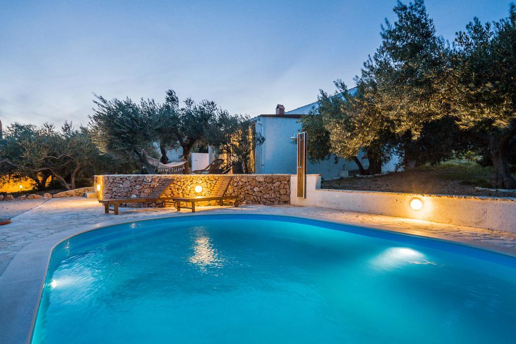 Holiday Home Zlatni San - Private Heated Pool Bol Rom bilde