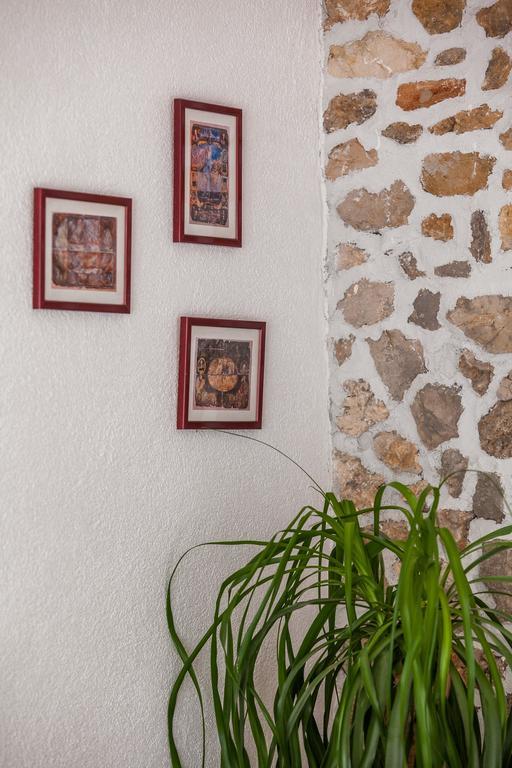 Holiday Home Zlatni San - Private Heated Pool Bol Rom bilde